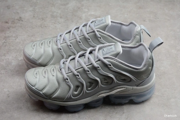 WOLF SILVER DARK GREY VAPORMAX OG00160 PLUS 0910
